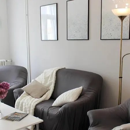Apartment Nix شقة *